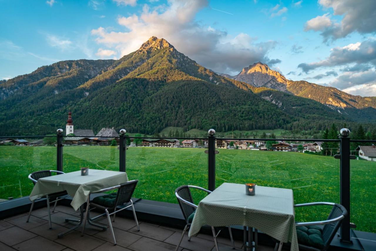 Hotel Landhaus Tirolerherz Sankt Ulrich am Pillersee Exterior foto